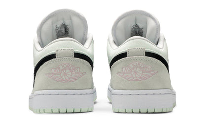 Air Jordan 1 Low SE "Barely Green"